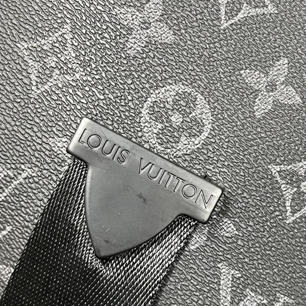 ルイヴィトンバッグ素材ディテール